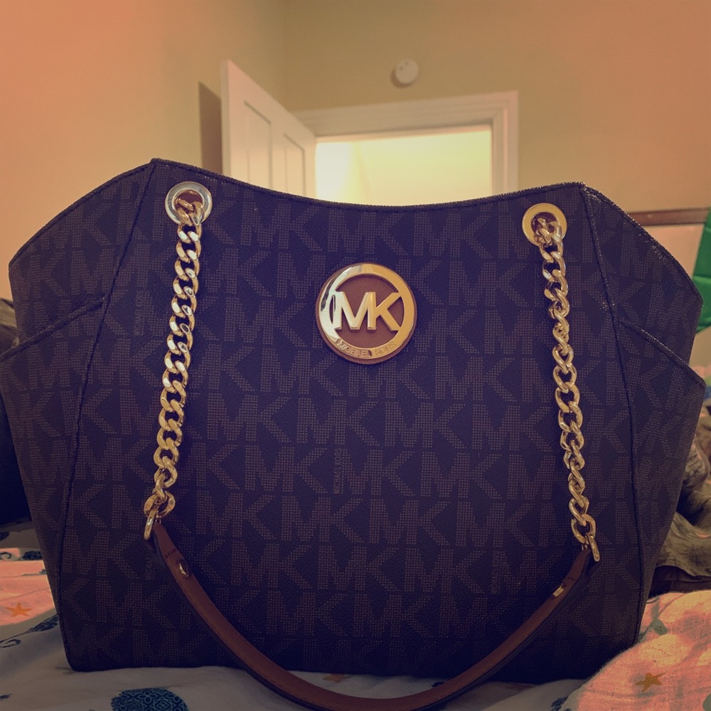 Michael Kohrs purse